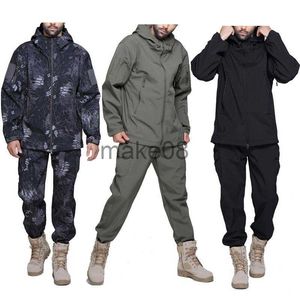Мужские куртки пешеходные армейские куртки мужчины военные куртки AirSoft Camping Tactical Jacket Bins Soft Shell Водонепроницаемый охотничий костюм J230713