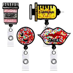 10 datorer/Lot Fashion Key Rings Scrub Life Glitter Akryl Medical Series Infällbara Shakers Badge Reel Nurse ID Namn Korthållare för sjukvårdspersonal Tillbehör