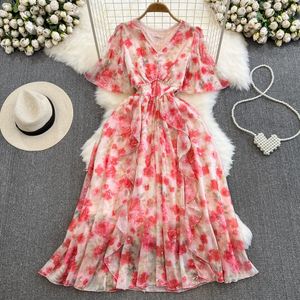 French Hepburn Style Celebrity Style V-Neck Waist Slim A-line Printed Chiffon Ruffle Edge Dress Elegant Long Dress