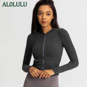 al0luluスポーツジャケット女性の薄いタイトフィットストレッチクイックドライヨガの服を走るトップス長袖のフィットネス服