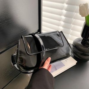 Evening Bags Patent Leather Women's Bag Vintage Solid Color Purse Small Travel Bolsas Luxury Designer Handbag Female Shoulder Messenger