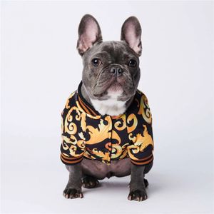 Собачья одежда мода французское бульдог одежда для шваров Big Dog аксессуары зимние куртки для собачьей роскошной дизайнерской одежды для собак Конг костюм для собак 230712