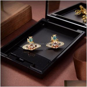 Projektantka mody stadniny marki Kobieta dla kobiety litera Vivian Diamond Pearl Gold Hoop Earing Westwood Women Trend Kolczyki HGH Drop de Dhd48