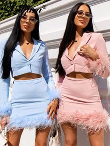Kadın Düğmesi Tüy Moda Y2K Giysileri 2 Parça Set V Yaka Uzun Kollu Mahsul Üst Blazer Yüksek Bel Mini Etekler Takım Kulübü