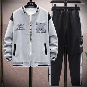 Herrespår på våren Spring Casual Set Letter Brodery Jacket passar Autumn Teenage Korean Version Baseball Uniform Tracksuit Set Men kläder