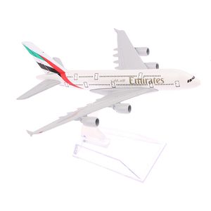 Modelo de aeronave 16 cm 1 400 Réplica de metal Emirates Airlines A380 Modelo de avião Diecast Avião Brinquedos colecionáveis para meninos 230712