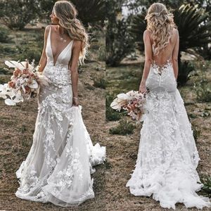 Vintage Mermaid Spaghetti Wedding Dress 2021 V-ringning Backless Lace Applices 3D Flowers Country Brudklänning Plus Size Custom Made239e