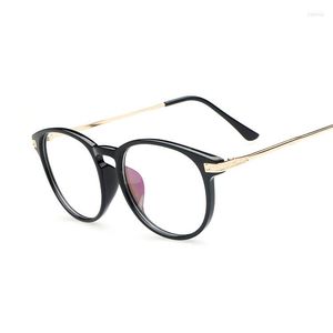 Occhiali da sole Montature da donna Eleganti Occhiali da vista Moda Miopia Occhiali da computer ottici Telaio Brand Design Plain Eye Oculos De Grau Femininos