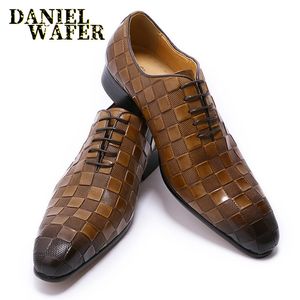 Dress Shoes Luxury Italian Leather Dress Shoes Men Fashion Plaid Print Lace-Up Black Brown Wedding Office Shoes Formal Oxford Shoes for Men 230713