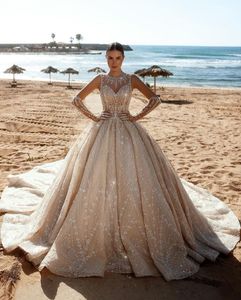 Luxury Ball Gown Wedding Dresses Sleeveless V Neck Sequins Appliques Beaded Floor Length Ruffles Lace Diamonds Plus Size Bridal Gowns Plus Size Vestido de novia