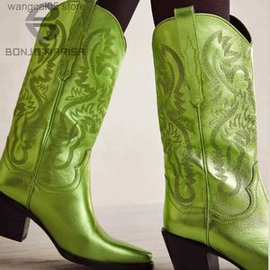 Stövlar bonjomarisa kvinnliga mode vintage cowboy cowgirls western stövlar chunky casual solid broderi slip på autunn retro skor kvinna t230713