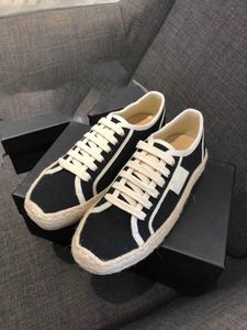 7A New Designer Casual Fashion Channel Sneakers Womens Luxury Vintage Casual Canvas Shoes Straw Woven Fisherman's Shoes New Trainers Classic Sneaker