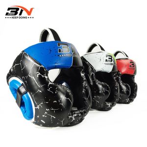 Hełmy taktyczne Bn 2 5 -letnia kask boksowy Sanda Muay Thai Kickboxing MMA Martial Arts Protection Sprzęt treningowy DEO 230713