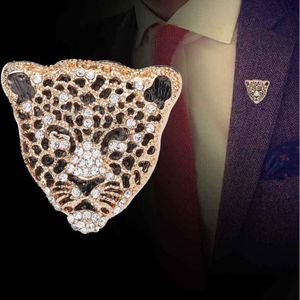 Stift broscher rhinestone leopard head tiger brosch badge mens kostym tröja pins fäder dag gåvor metall kappa lapel stift för män acce dh9yh