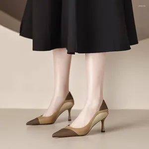 Kleidschuhe BCEBYL Frühling und Herbst Mode Farbblock Spitzschuh High-Heeled Stiletto Elegante Damen Single Chaussure Femme