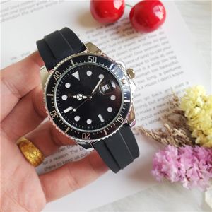 Nya mäns 40mm gummiarmband 116660 Quartz Business Casual Sea Mens Watch with Good Quality Top LLS297P