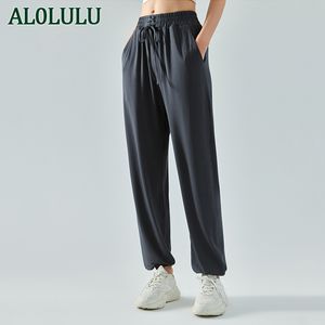 Al0lulu Yoga Hög midja Löst Yoga byxor Bunt Foot Fitness Pants Running Speed ​​Dry Sports Pants