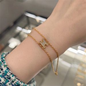 Collane con ciondolo di diamanti scintillanti Stilista di moda Catene d'oro di lusso Bracciali per donna Donna Anniversario di matrimonio Regali per feste Jwelry