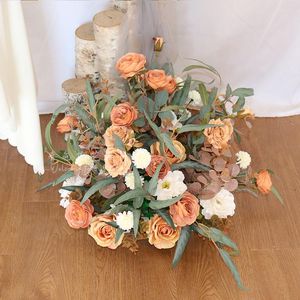 Dekorative Blumen, selbstgemachte Hochzeit, Simulation, Dekoration, Blumenball, Heimdekoration, Vorhang, Schild auf der Straße