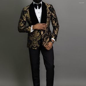 Ternos masculinos dourados jacquard slim fit masculinos com veludo preto xale lapela 2 peças smoking de noivo para baile de formatura traje de moda masculino 2023