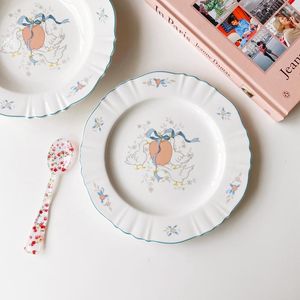 Bowls Nordic Style Home Kitchen levererar kreativ antik keramisk blommorformad multifunktionell dessertplatta