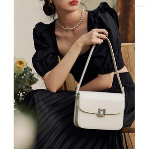 Correntes CEL-004 Couro Genuíno Bolsa Luxuosa de Alta Qualidade Feminina Balde Diagonal Elegante e Versátil Para Melhorar o Temperamento