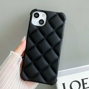 11 Capa de telefone de silicone para iPhone 13pro 14pro Max X XR Líquido Toque suave Fragrância pequena Estéreo Rhombus 11 ASnti-knock à prova de choque à prova de poeira