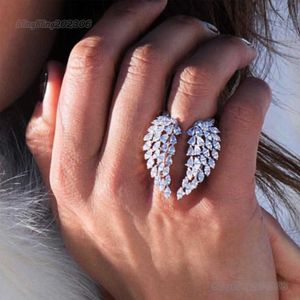 Bling Bling Vvs-Moissanit-Ring, 100 % 925er Sterling-Ring, Designer-Stil, Topas, CZ, der neue offene Damenring voller Flügel, verstellbarer Ring, modischer Charm-Ring, Silberringe