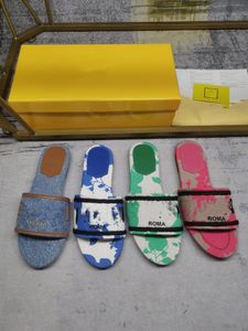 2023 Slippers Designer Rubber Slides Sandal Women flat Heel Casual Shoes Classic Open Toe Beach Slippers Embroidery graffiti Color Flip Flops 35-42