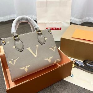 Luxerys tote çanta tasarımcısı çanta mektup v onthego crossbody çanta kadın moda deri çanta klasik stil basit üç boyut birden fazla renkte