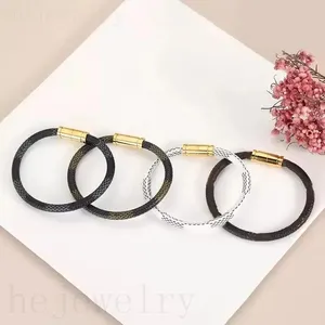 Schwarz-weiße Charm-Armbänder für Damen, Armband, Valentinstagsgeschenk, vergoldetes Lederarmband, Freundschaftsarmbänder für Paare, Stil C23