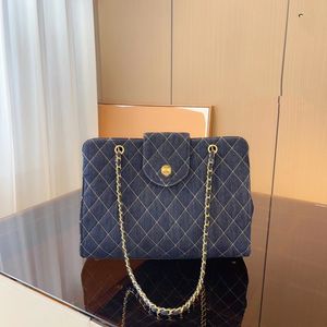 Hot style women's classic luxury luxury handbag designer high quality jeans shopping bag size 35 * 12 * 26