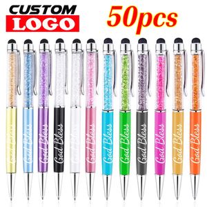 Canetas esferográficas 50 pçs Lote Crystal Metal Pen Moda Criativa Stylus Toque para Escrever Papelaria Escritório Escola Presente Grátis Personalizado 230713