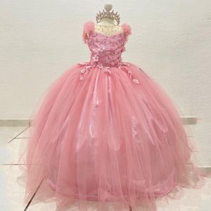 Cute Pink O-Neck Flower Girls Dress 2024 Sleeveless Bead Appliques Rhinestones Ball Gowns Exquiste Child Dress For Wedding Birthday