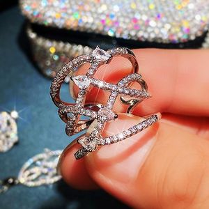 Wedding Rings Huitan Fashion Luxury Cross For Women With Dazzling CZ Stone Female Party Opening Finger Statement Jewelry