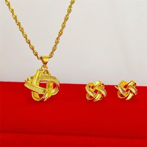 Серьги по ожерелью набор желтого золота для женщин цветочниковые подвески 2pcs Модные ювелирные аксессуары Оптовые подарки