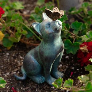 Decorazioni da giardino Gatto Farfalla Statue Cat Figurine Giardino Resina per esterni Scultura animale Giardino Accessori da giardinaggio decorativi L230714