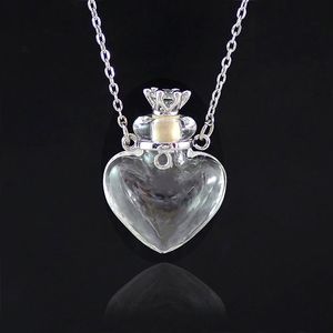 Pendanthalsband 1 st Clear Heart Baska Essential Oil Murano Glass Parfym Rostfritt stål Kedjeparfymer för kvinnor 230714