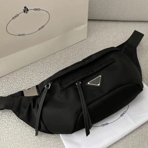 Designer Waist Bags Black Fanny Packs Mens Nylon Bumbag Womens Chest Bag Belt Bags Temperament Bumbags Fanny Pack Crossbody Bag