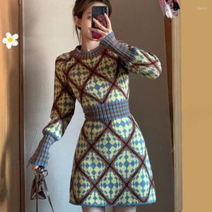 Sıradan Elbiseler Kadın Giysileri 2023 Baskı Bodycon Partisi Sonbahar Elbise Zarif Kalın Kazak Etek Örgü Sonbahar ve Kış O yaka Frocks