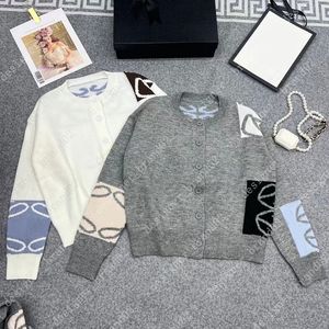 Kvinnors tröja Fashion Letter Print Sticked Ladies Autumn Street Style Sweaters