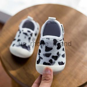 Athletic Outdoor Spring Infant Toddler Shoes Baby Boys Girls Scarpe casual Colore mimetico Comodo fondo morbido Bambini Scarpe per bambini x0714