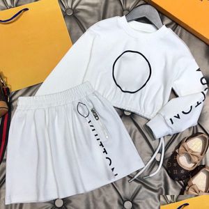 Vestidos casuais básicos Conjuntos de roupas da moda de designer de luxo para meninas Camisetas de algodão de duas peças Logotipo da marca superior Crianças Manga bufante Dres Dhsuf