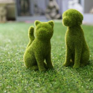 庭の装飾中庭のかわいい犬の彫像草緑のシミュレーション群れ子犬の装飾品モスグラス猫猫猫庭の装飾l230714