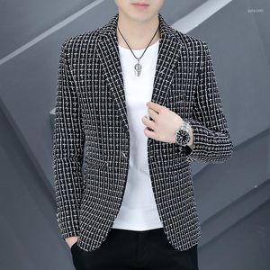 Garnitury mężczyzn 2023 Dżentelmen biznesowy profesjonalny stylistka stylista towarzyska koreańska wersja Slim Man Groom Wedding Suknia Blezer