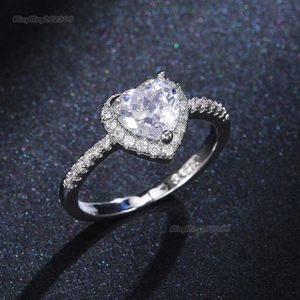 Bling Bling Vvs Moissanite Ring 100% 925 Sterling Ring Designer Style Topaz CZ Peach Heart Ring Women's Love Shaped Diamond Silver Rings Fashion Jewelry