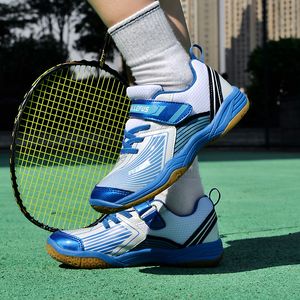 Klänningskor Kvinnor Tennis Sneakers Breattable Men Badminton Shoes Wear-Interisting Training Sneakers Shock-Absorbant Volleyball Footwears L1087 230714