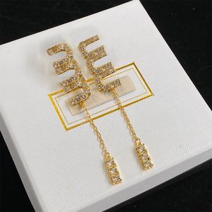 Stilig diamante örhängen chic charm studörhänge kvinnor guld designer örondropp klassiska örhängen fancy party smycken med lådpaket