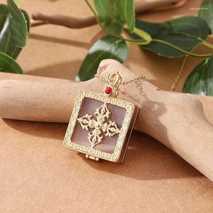 Kedjor Ancient Gold Crafts Square Pendant Chinoiserie Natural Hetian White Jade Elegant Retro Necklace ClaVicle Chain Smycken