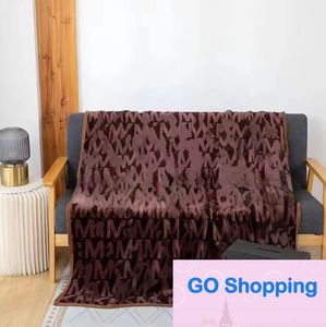 New Fashion Brand Blanket Popular Flannel Blankets Office Nap Blanket Leisure Traveling-Rug Top Quality